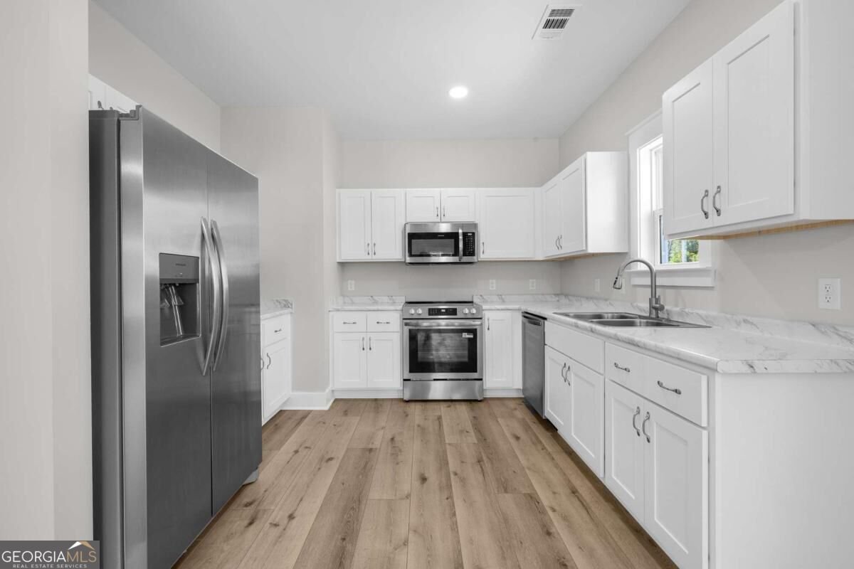 256 Ledford Street Pembroke - Photo 6