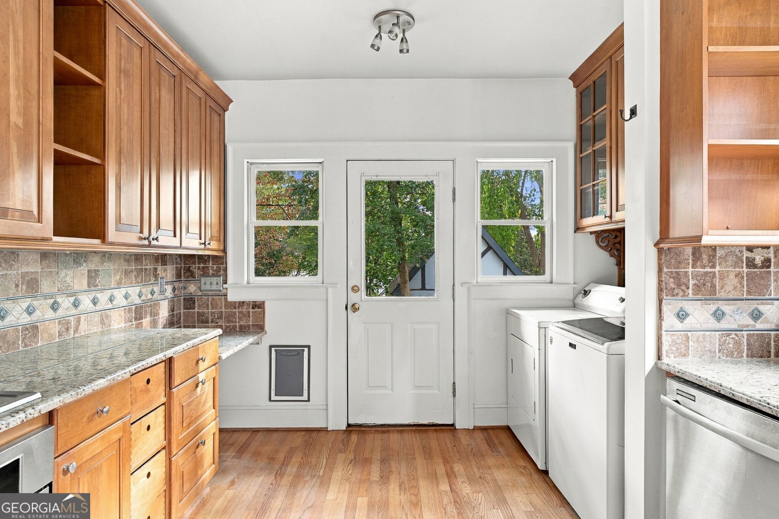 1077 Rosewood Drive Atlanta - Photo 14