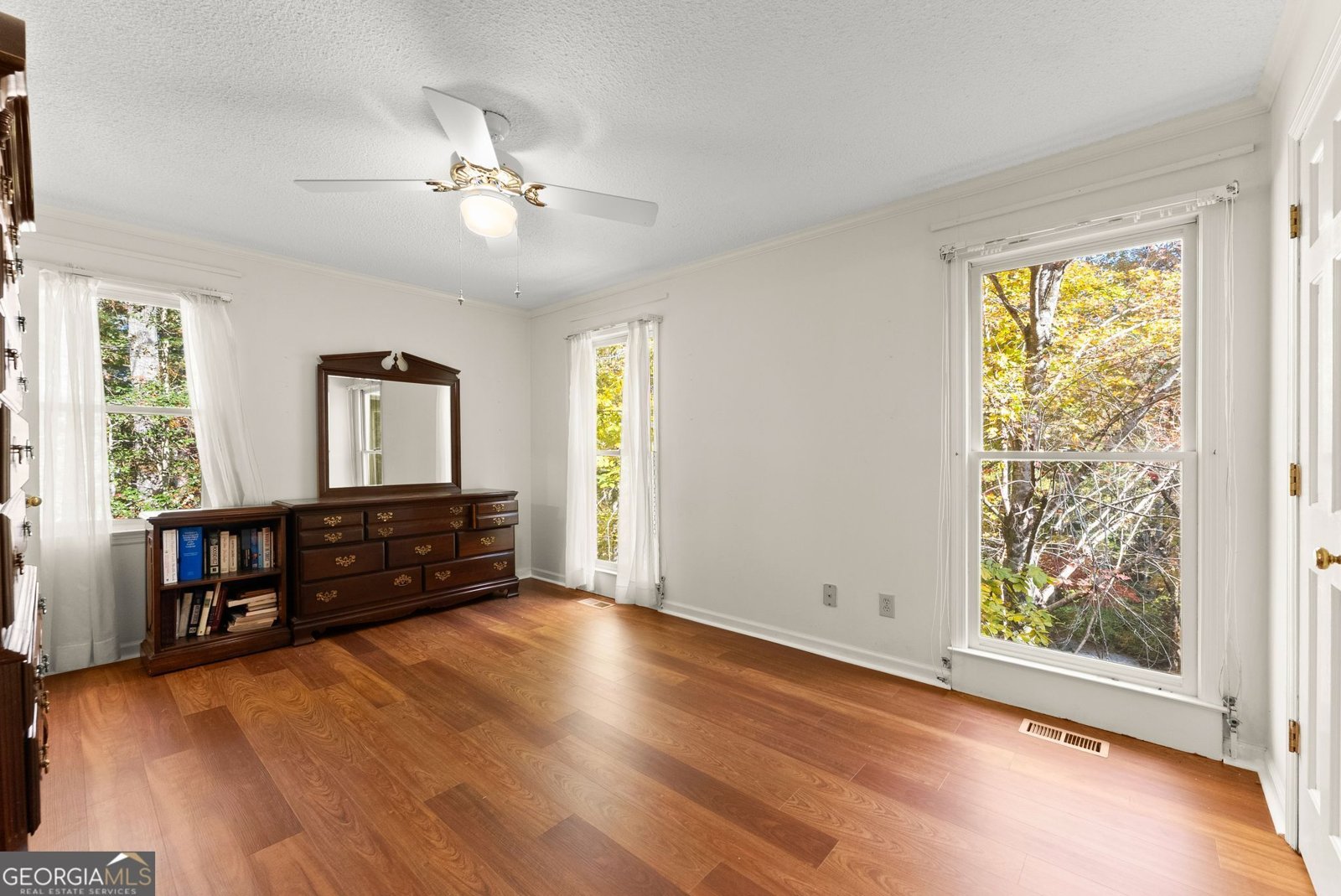 290 Waterfall Drive Cleveland - Photo 29