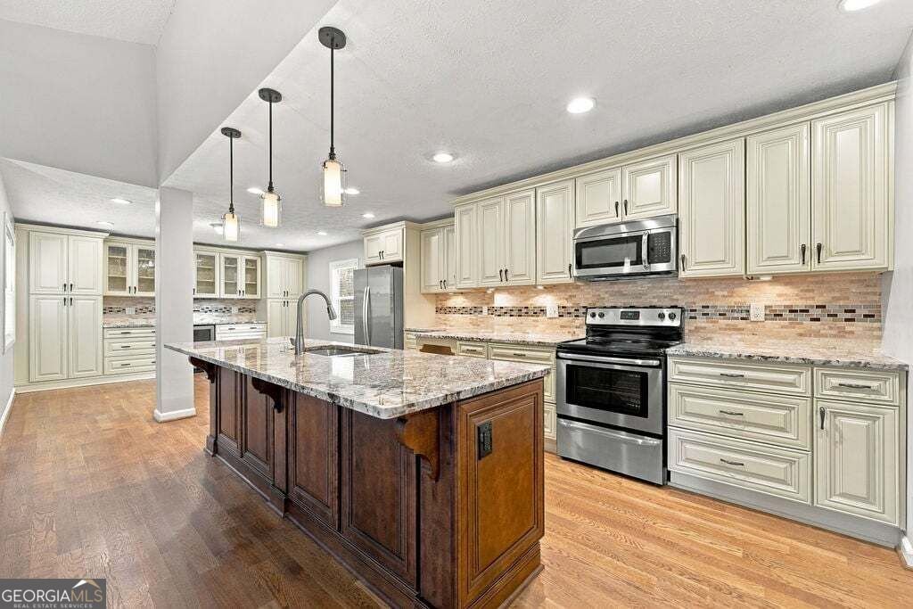 3587 Bluff Court Marietta - Photo 6