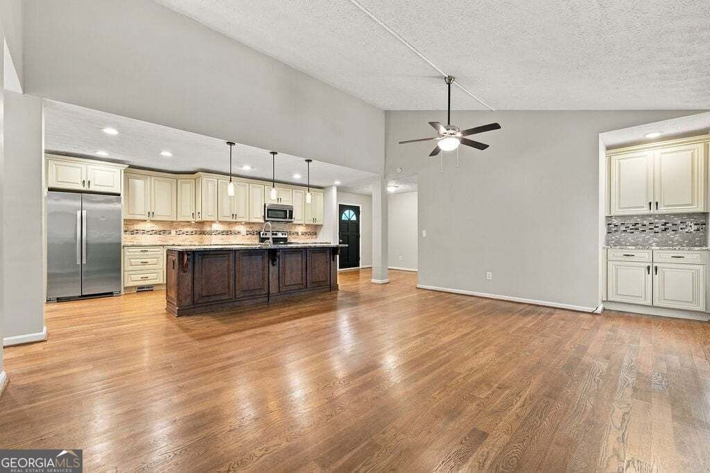3587 Bluff Court Marietta - Photo 7