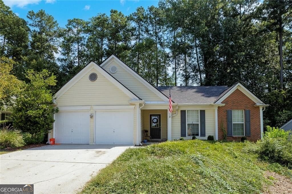 133 Park Forest Drive Kennesaw - main photo