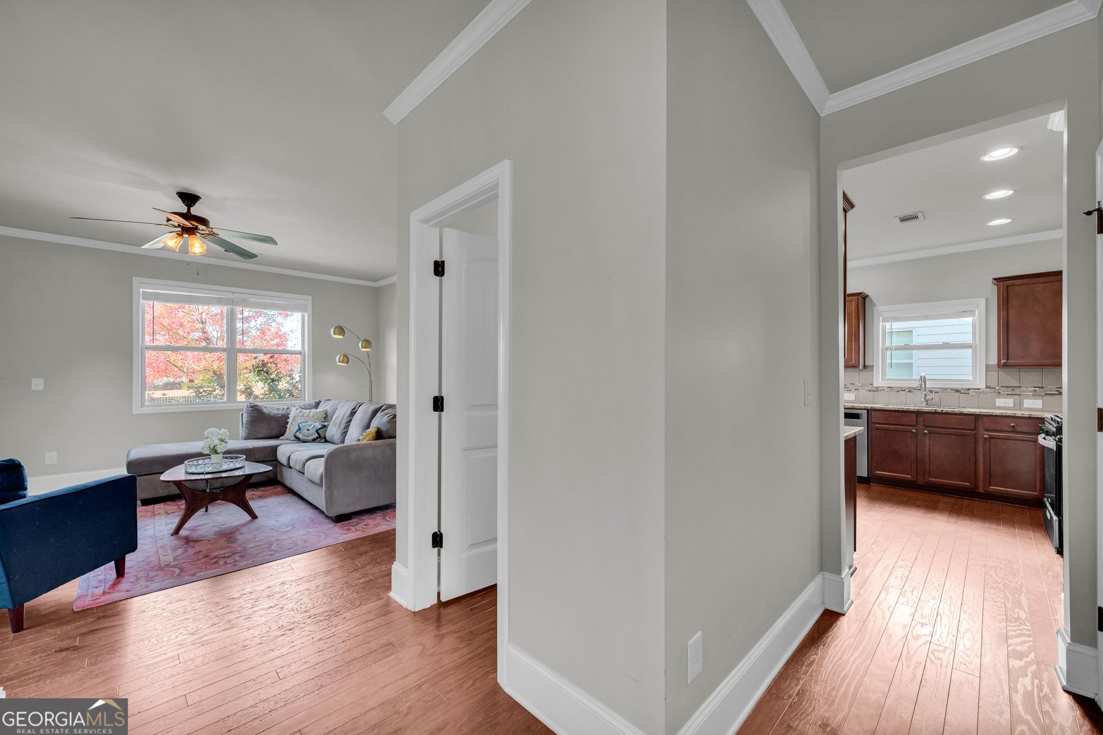 6852 Golden Bud Lane Flowery Branch - Photo 10