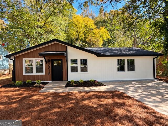 2318 Browns Mill Road Atlanta - main photo