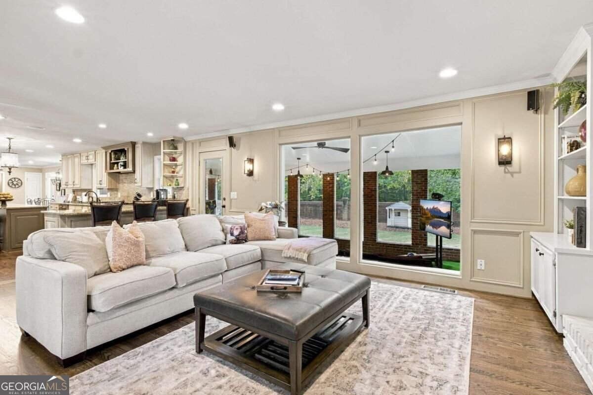 4102 Glen Meadow Drive Peachtree Corners - Photo 12