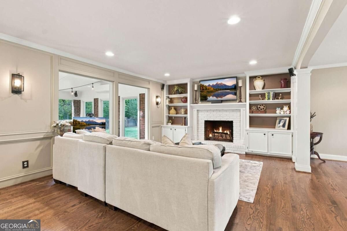 4102 Glen Meadow Drive Peachtree Corners - Photo 16