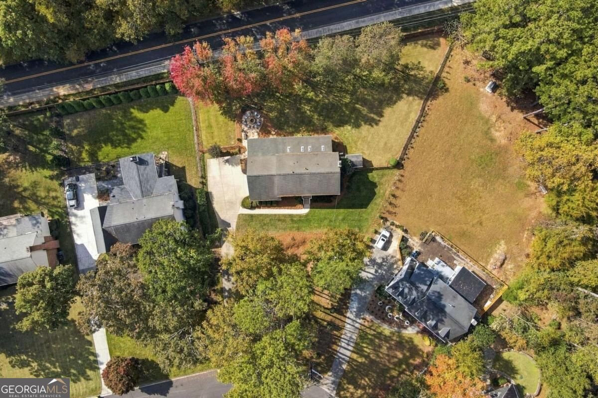 4102 Glen Meadow Drive Peachtree Corners - Photo 6