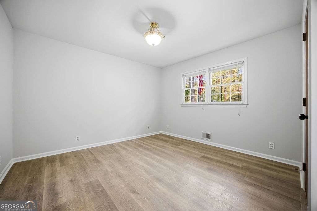597 Beth Court Lilburn - Photo 18