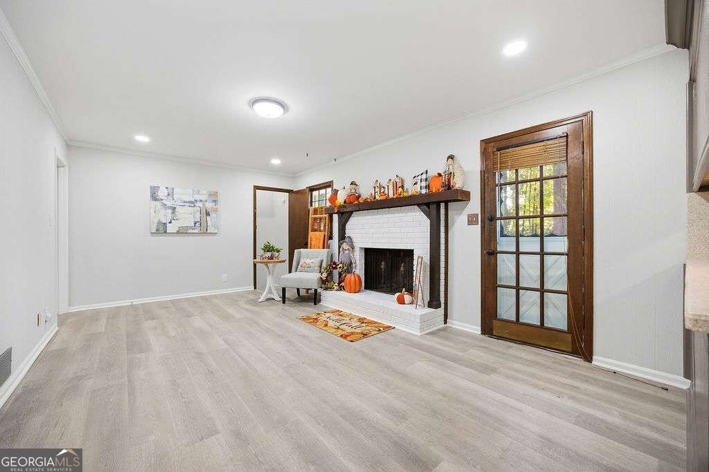 597 Beth Court Lilburn - Photo 9