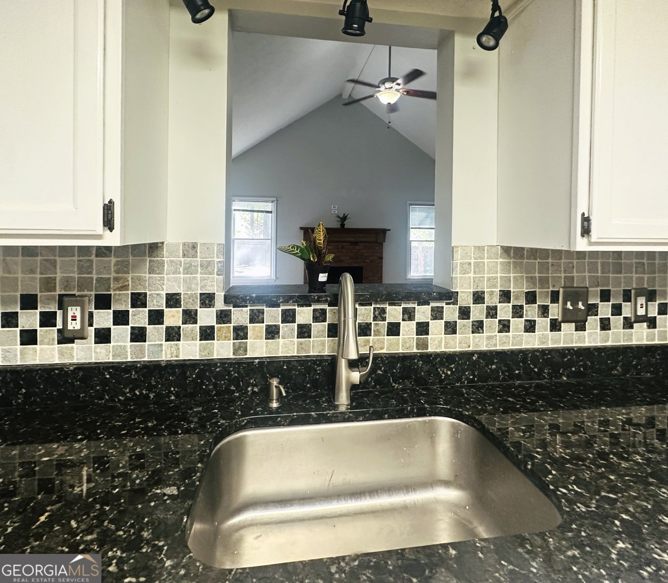 1329 Christiana Drive Lawrenceville - Photo 17