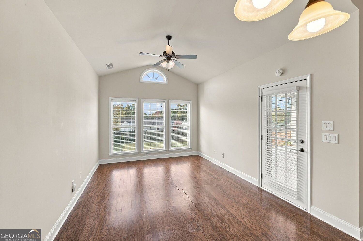 1060 Amber Waves Avenue Hoschton - Photo 9