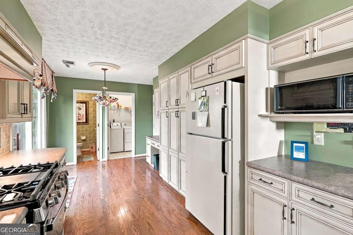 3310 Summer View Drive Johns Creek - Photo 11
