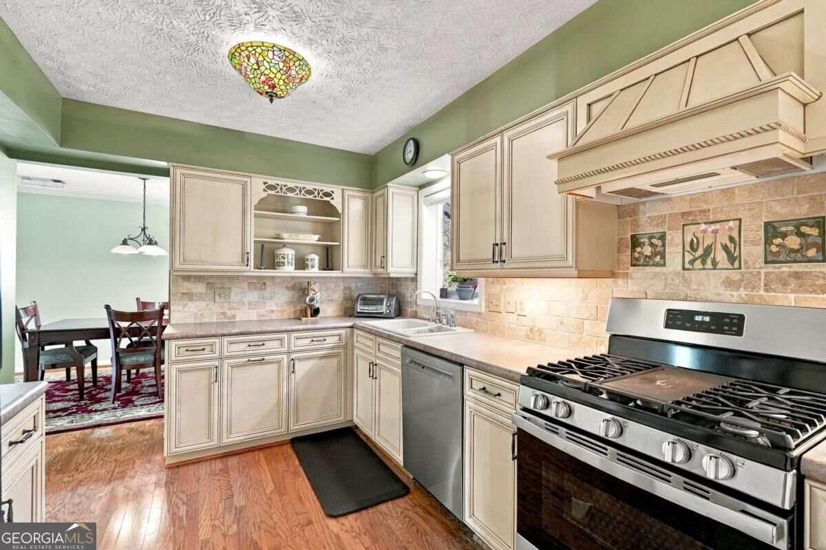 3310 Summer View Drive Johns Creek - Photo 7