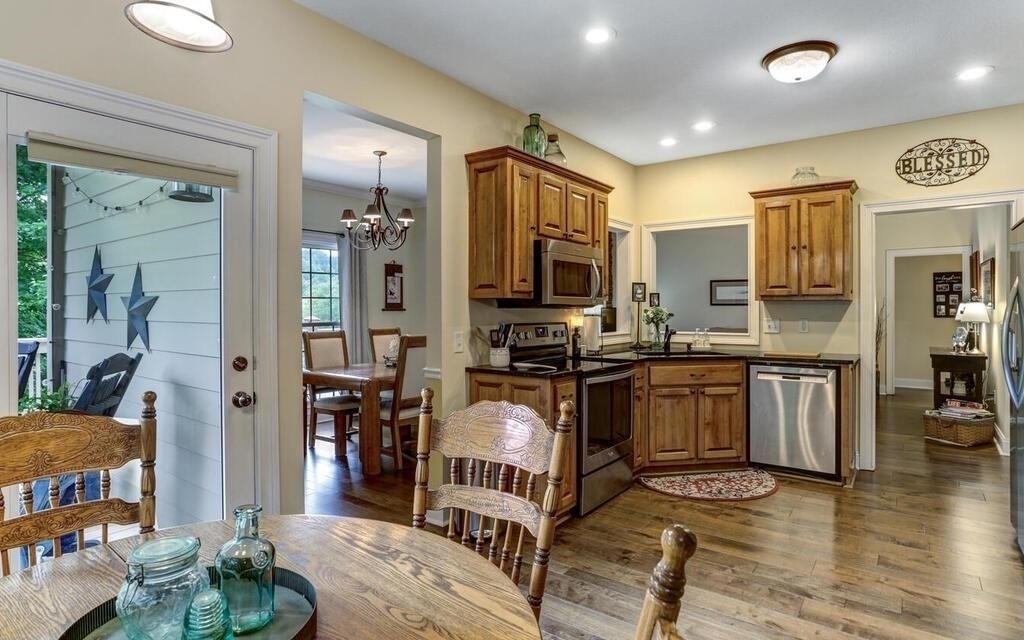 115 Country Club View Hayesville - 10