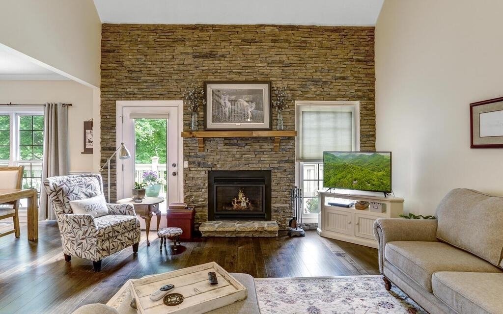 115 Country Club View Hayesville - 2