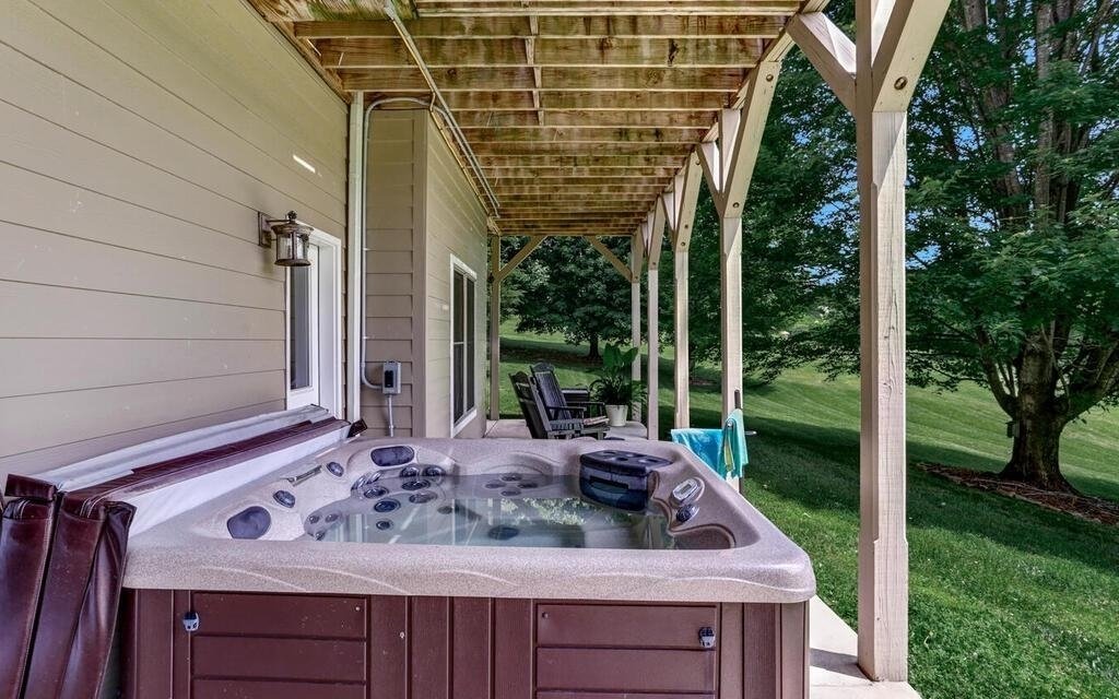 115 Country Club View Hayesville - 45