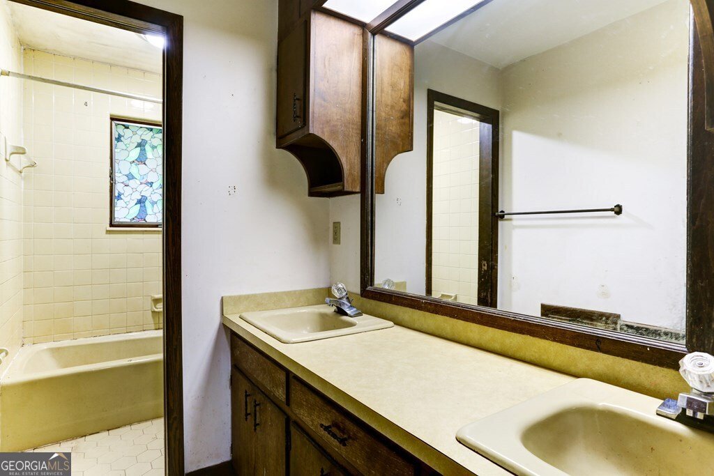 225 Richards Cove Drive Hayesville - 23
