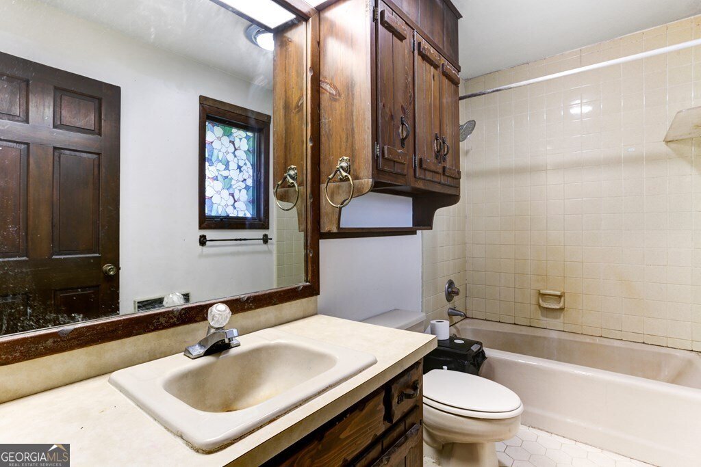 225 Richards Cove Drive Hayesville - 29