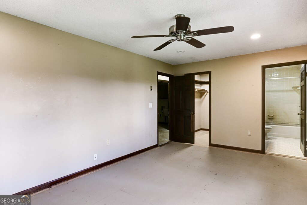 225 Richards Cove Drive Hayesville - 31