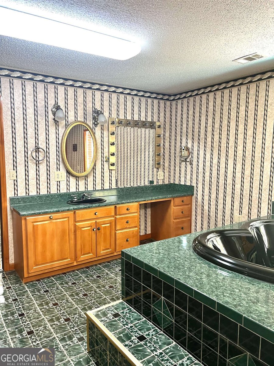 2382 Gallimore Mill Road Jeffersonville - 35