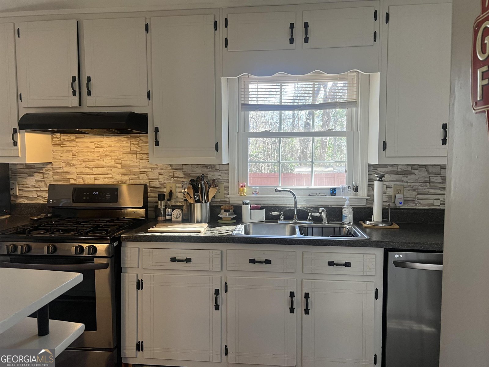 2203 Honeybee Creek Drive Griffin - 29
