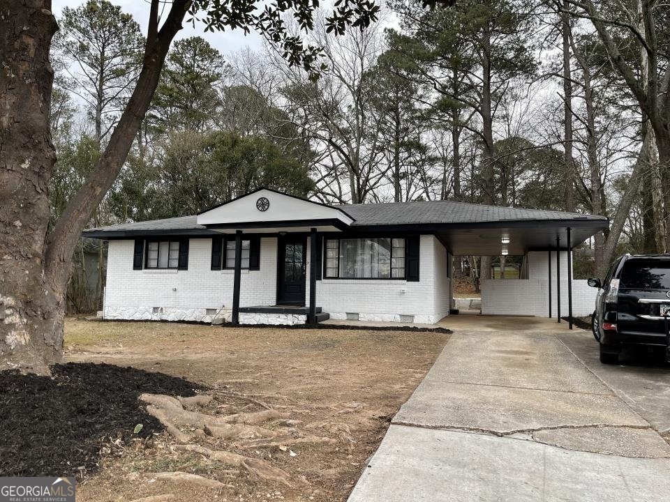 2878 Delowe Drive East Point - 1