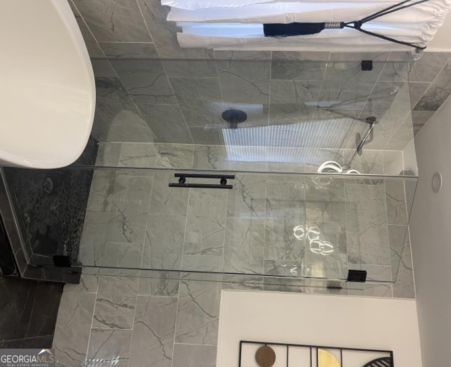 2878 Delowe Drive East Point - 18