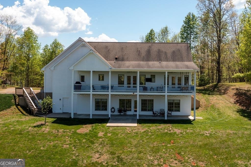 935 White Oak Drive Warne - 35