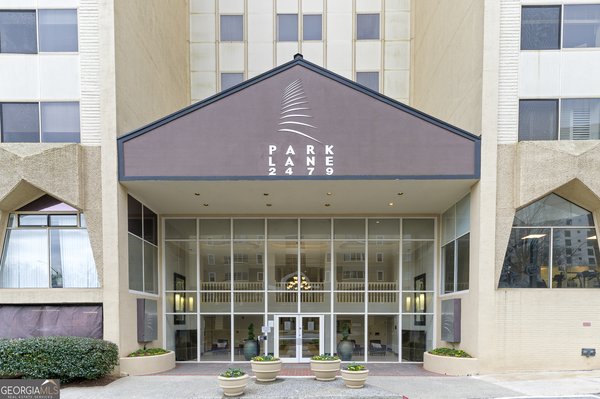 2479 Peachtree Road, Atlanta