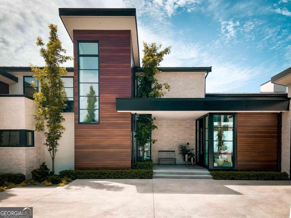 4837 Neal Ridge, Atlanta