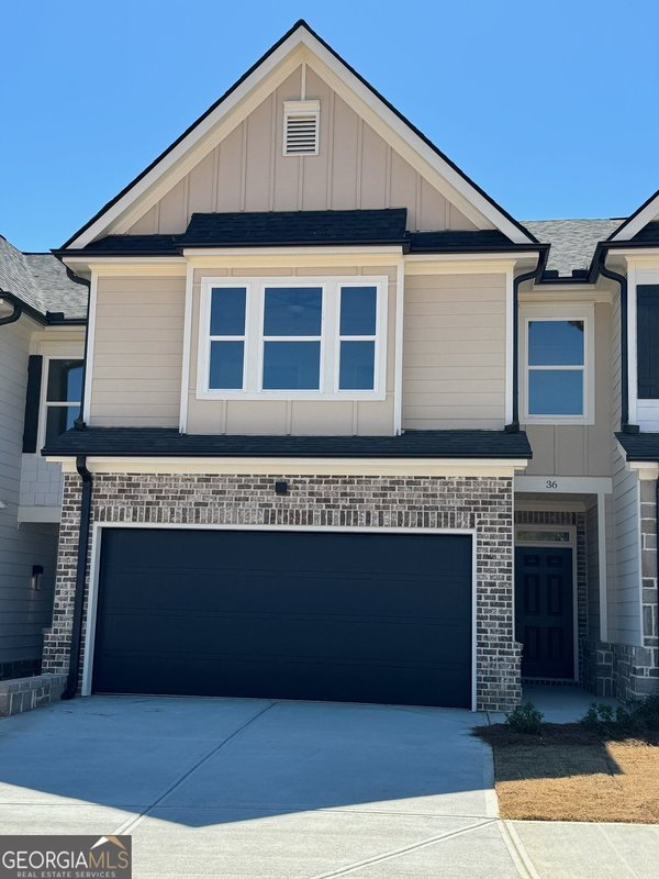 36 Crest Drive, Hartwell