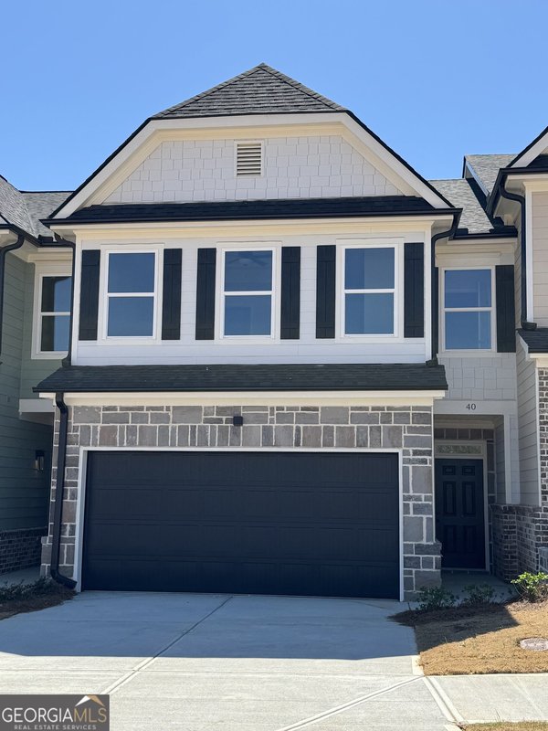 40 Crest Drive, Hartwell