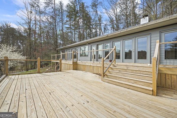110 Wilderness End, Clarkesville
