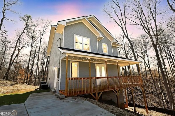 727 Copper Trace Way, Woodstock