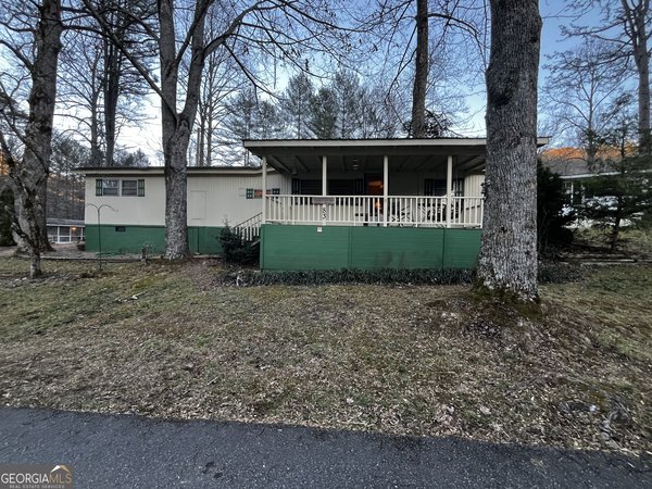 83 Leisure Woods Lane, Hiawassee