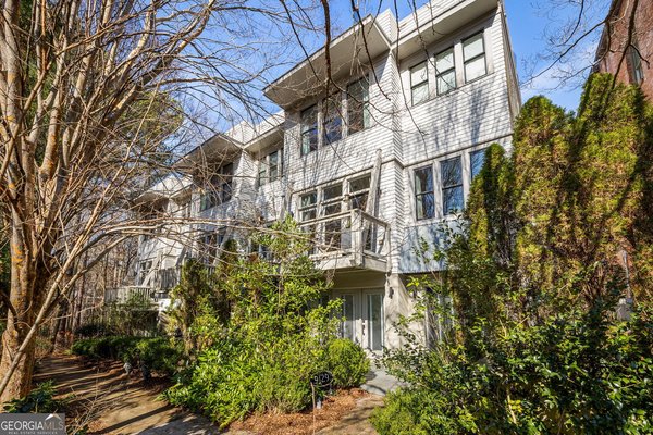 9129 Selborne Lane, Chattahoochee Hills