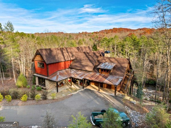 450 Miracle Lane, Blue Ridge