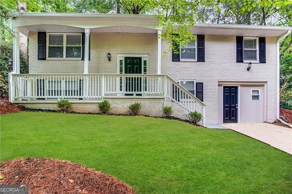 4436 Malibu Drive, Decatur