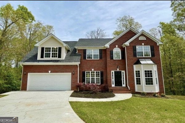1240 Falls Creek Court, Conyers