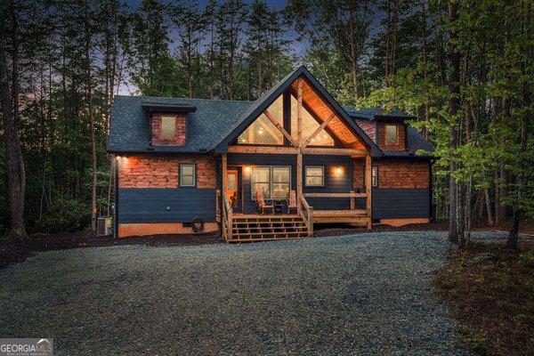 1134 Lees Ride, Mccaysville