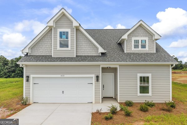 613 Racetrack Road, Toccoa