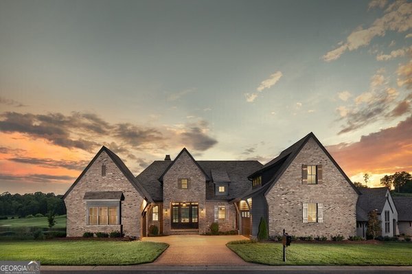 2655 Club Drive, Gainesville