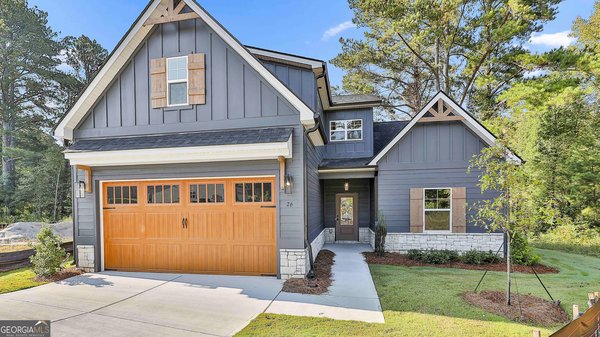 26 Burwick Court, Newnan