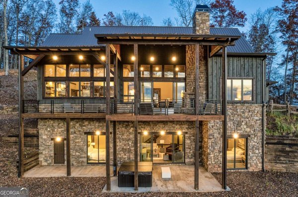 18 Wawayanda Drive, Mineral Bluff