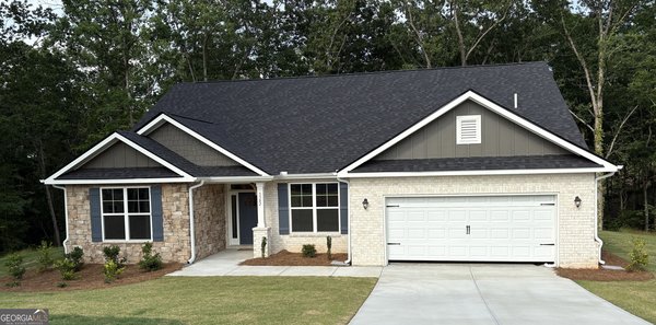 3382 Milan Court, Douglasville