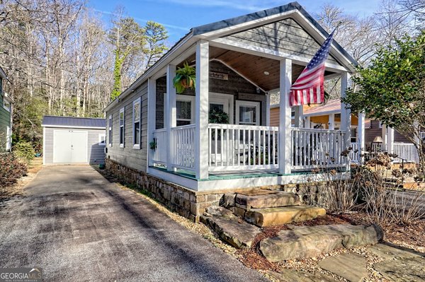 4960 Laurel Lodge, Clarkesville