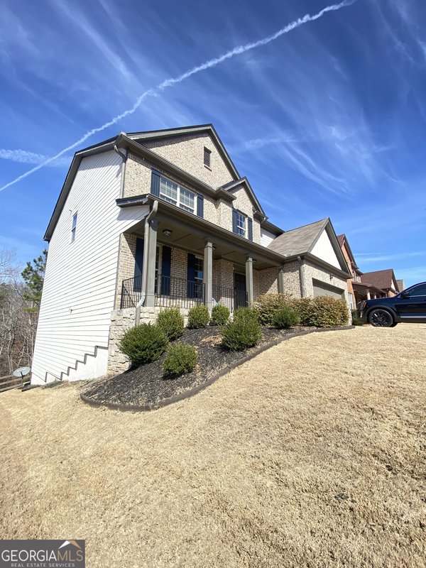 526 BLUE MOUNTAIN RISE, Canton