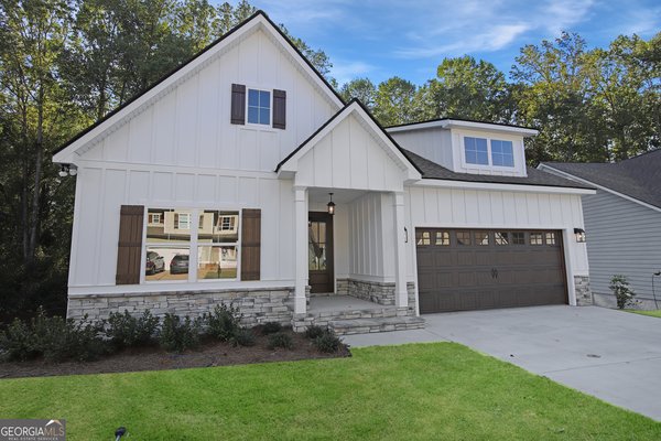 517 Tradition Place, Lagrange