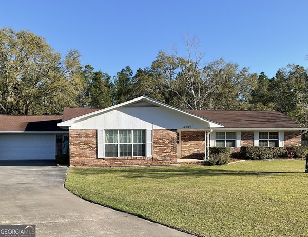 4582 Saint Johns Church Road, Blackshear