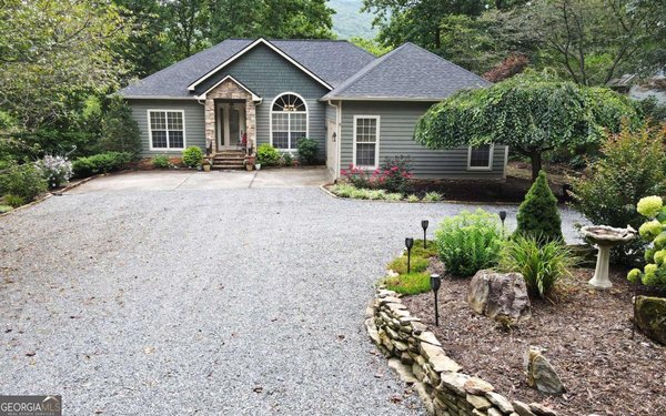 4819 Itsey Trail, Hiawassee